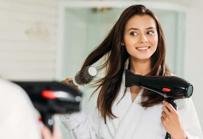How to dry your hair fast