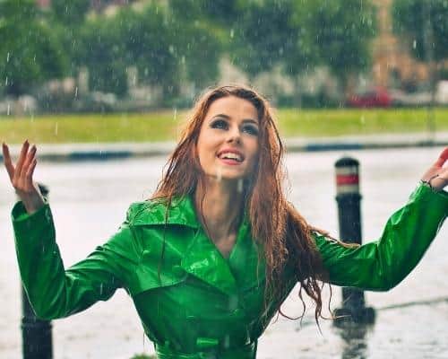 Is rainwater good for hair and skin